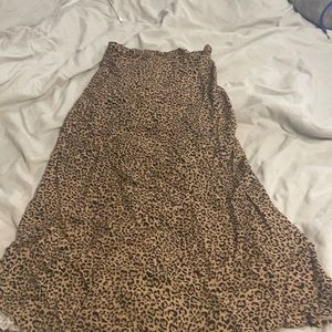 Reformation Midi cheetah print skirt